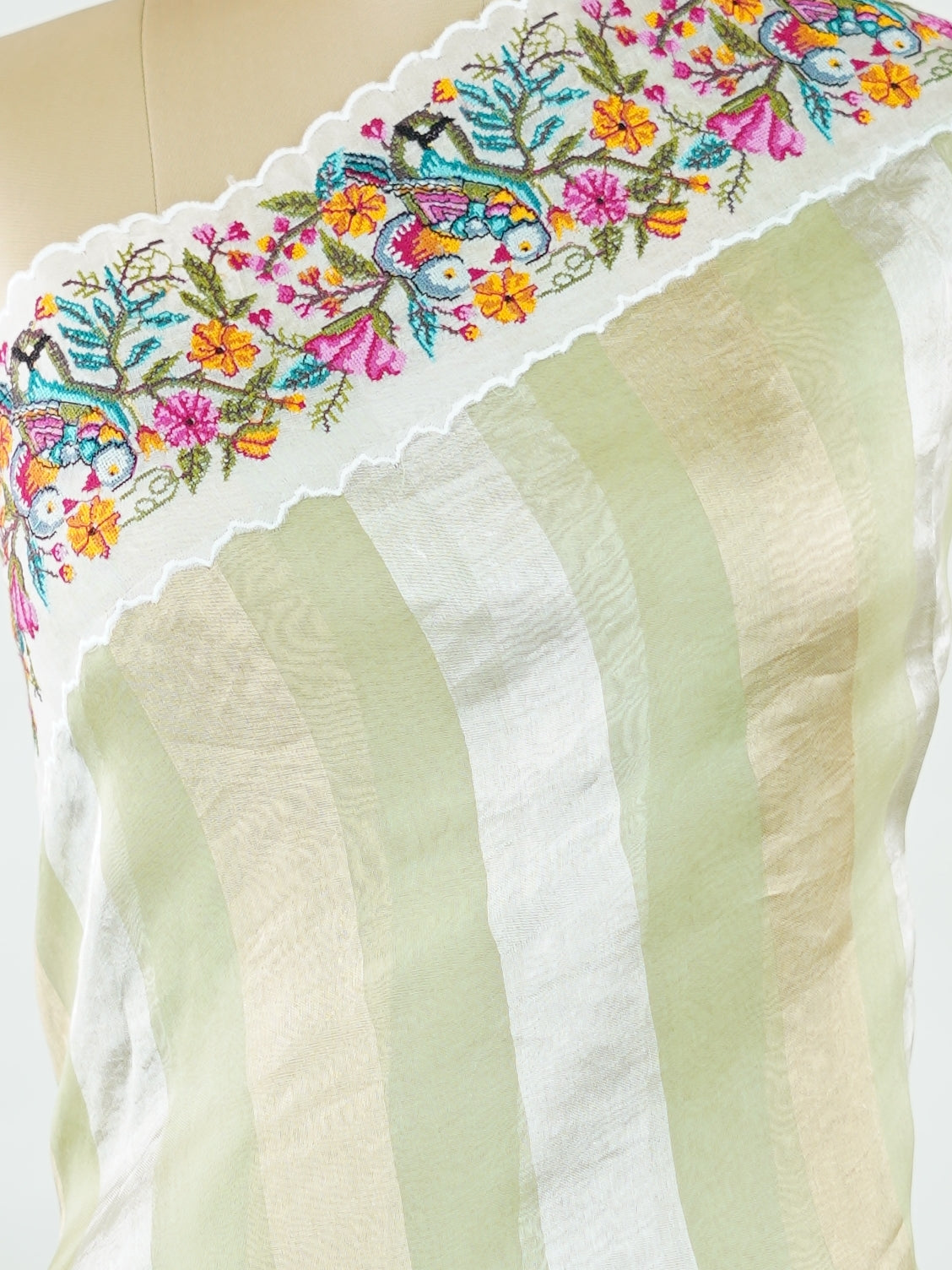 Organza Organza Embroidery Mokshitha - Manoranjitham Weaves - Handloom Store