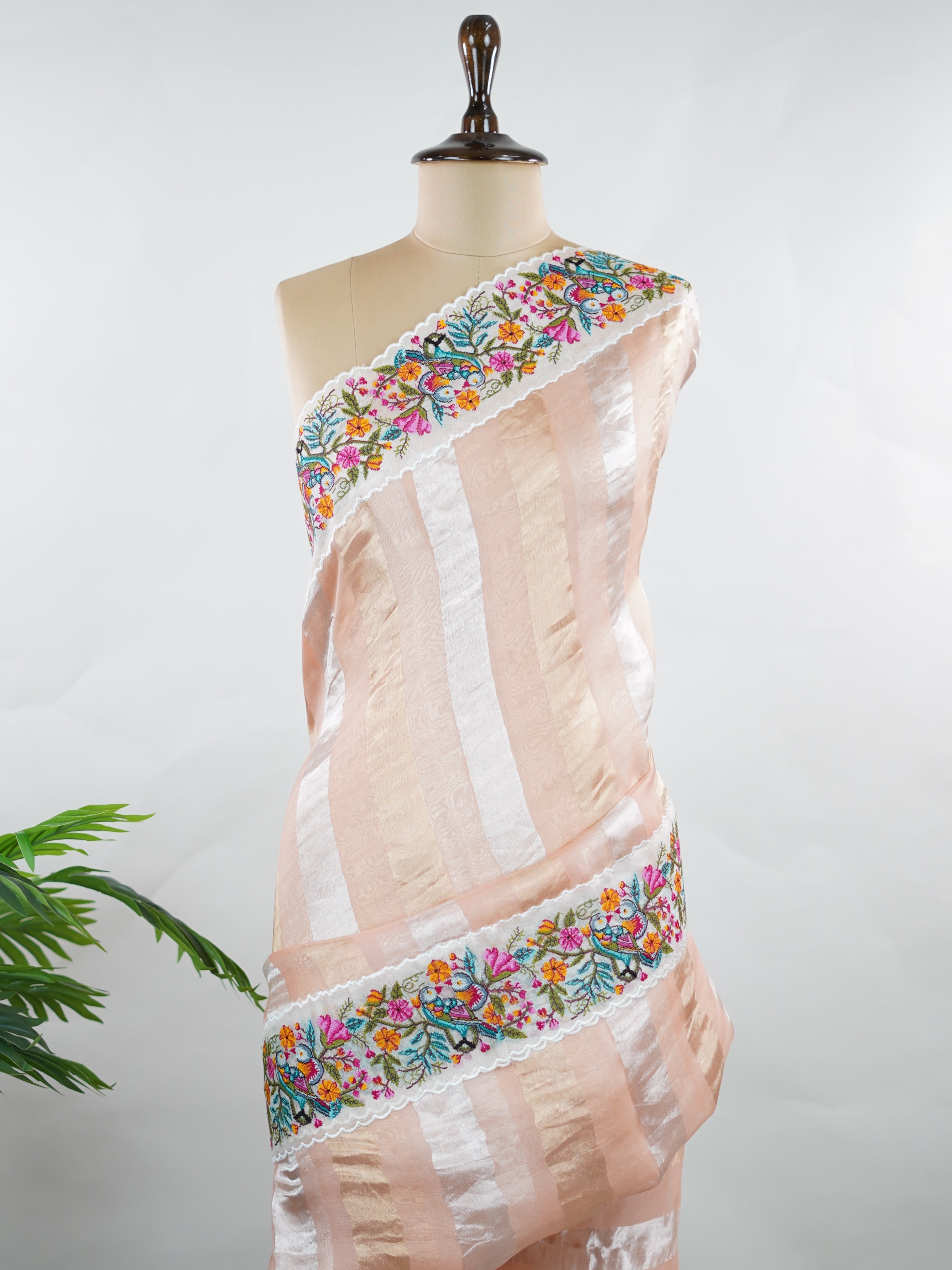 Organza Organza Embroidery Vedanthi - Manoranjitham Weaves - Handloom Store