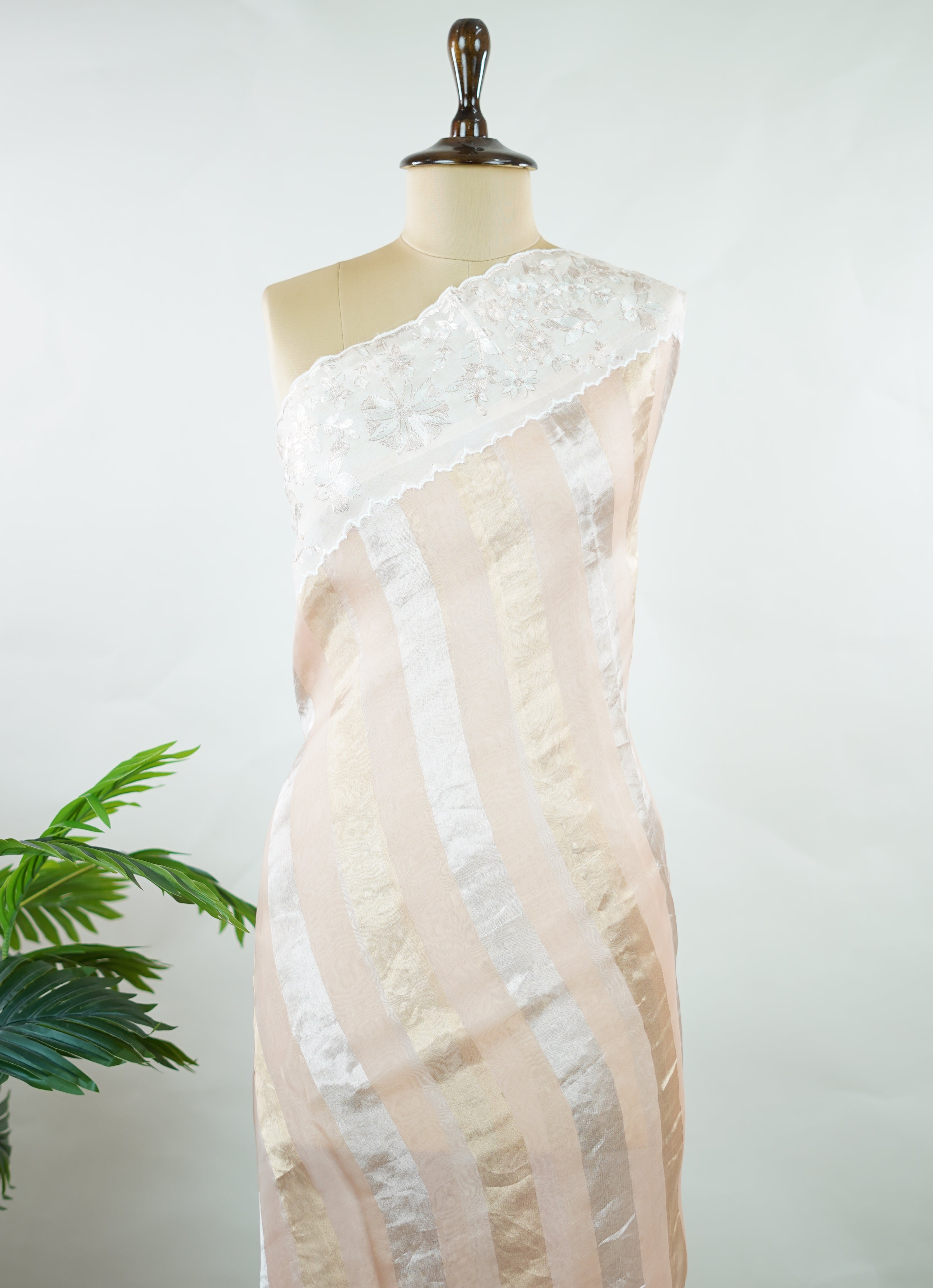 Organza Vintage Kanjivaram Myra - Manoranjitham Weaves - Handloom Store