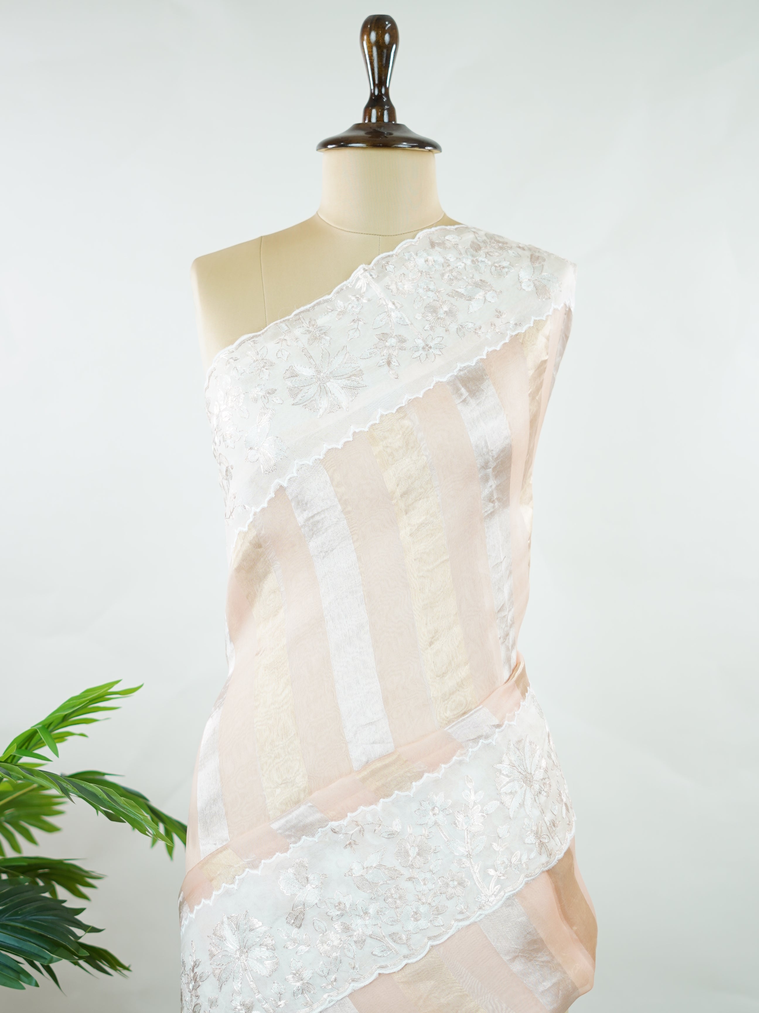 Organza Vintage Kanjivaram Myra - Manoranjitham Weaves - Handloom Store
