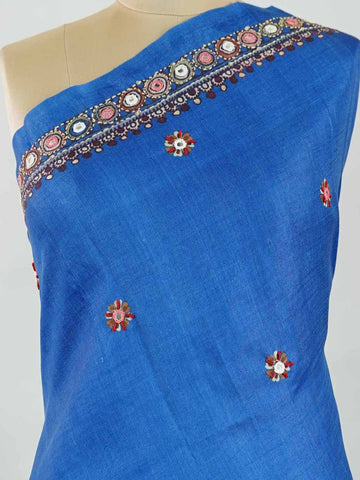 Tussar Ink blue Tussar silk body paired with a serene cream pallu and blouse, highlighted by intricate Radha Krishna embroidery.br
A graceful harmony of devotion and contrast, blending deep hues with timeless artistry. Shyama - Ink Blue Tussar Silk Saree | Radha Krishna Embroidery - Manoranjitham Weaves - Handloom Store