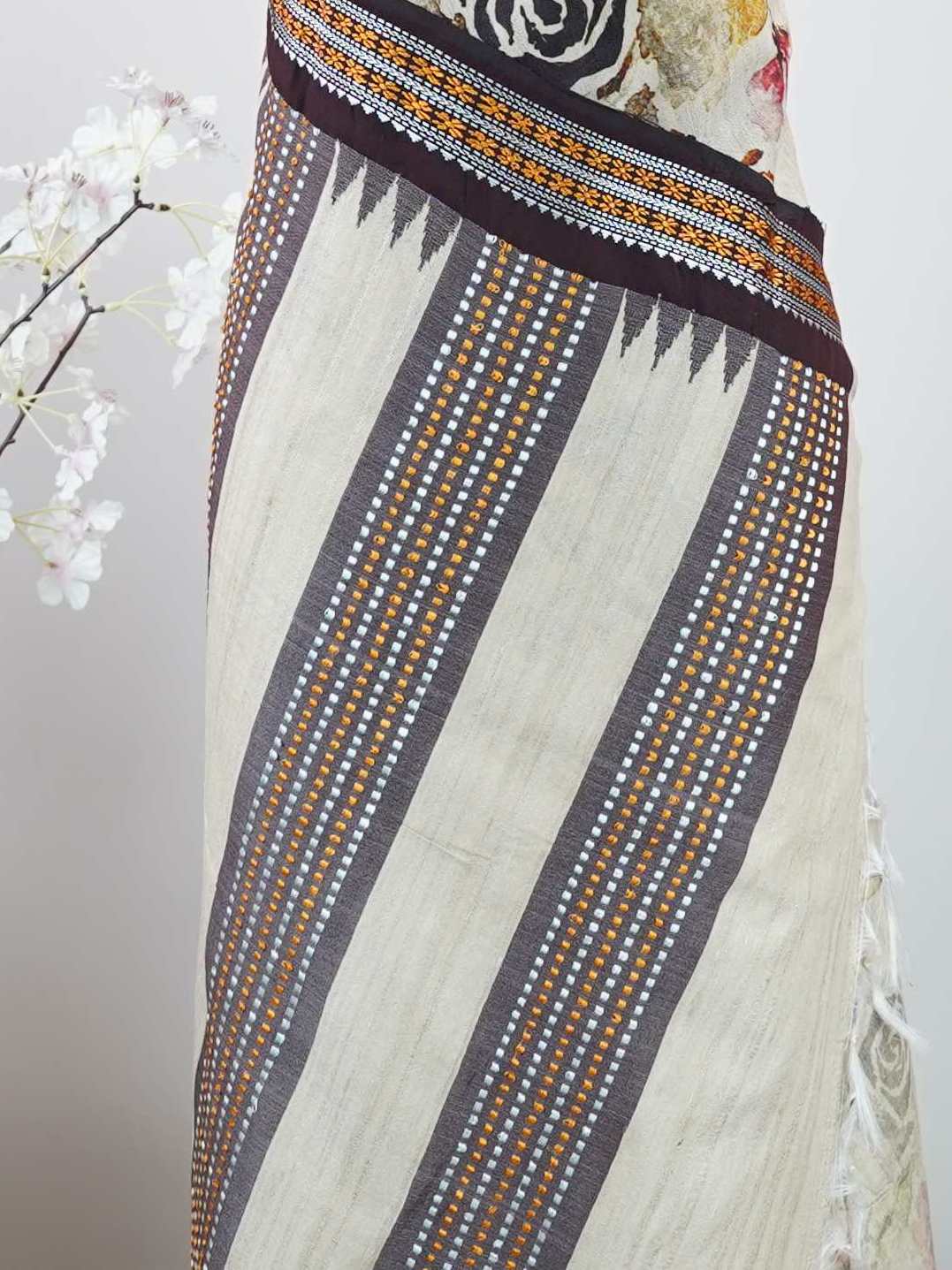 Tussar Elegant Tussar Surasa - Vidharbha Tussar saree - Manoranjitham Weaves - Handloom Store