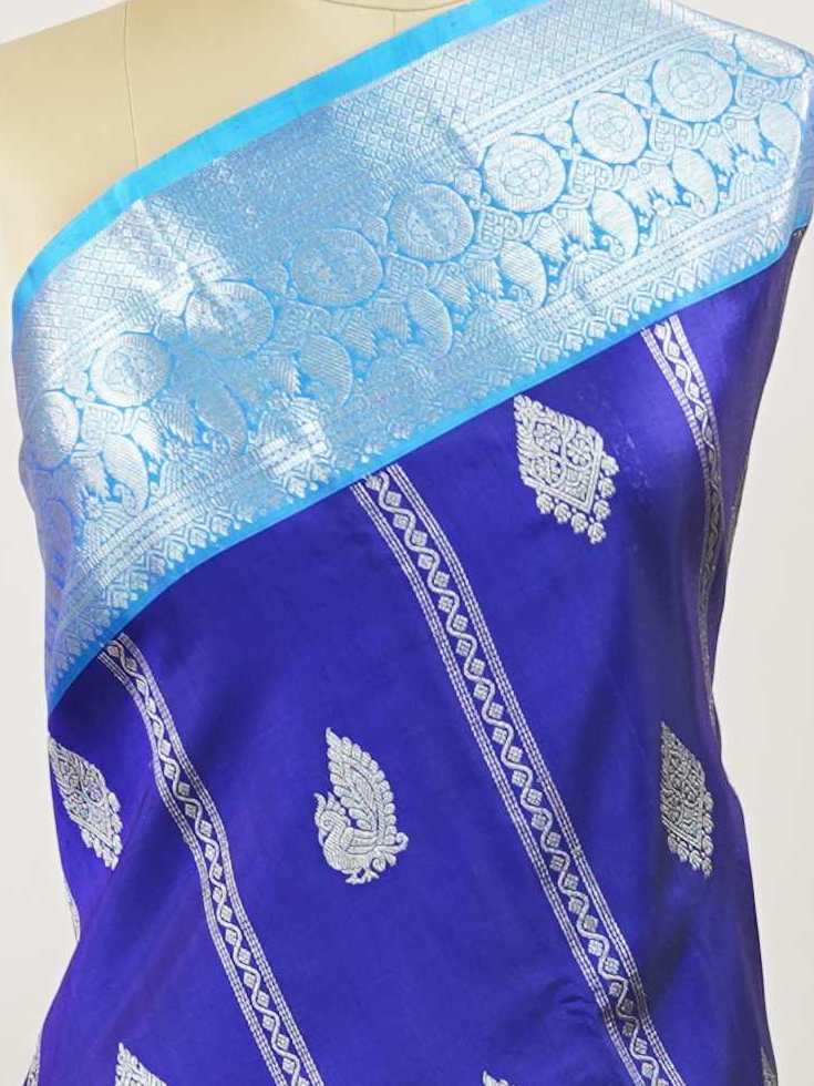 Venkatagiri Silk Woven in the heart of Andhra Pradesh, this Venkatagiri handloom saree is a symbol of regal elegance and heritage. Known for its soft texture and intricate craftsmanship, it drapes gracefully for weddings, pujas, and festive moments. Each thread carries tradition, making it a cherished piece of South Indian artistry. Lightweight yet luxurious — a true sree in every sense. Parinaya - Venkatagiri  saree - Manoranjitham Weaves - Handloom Store