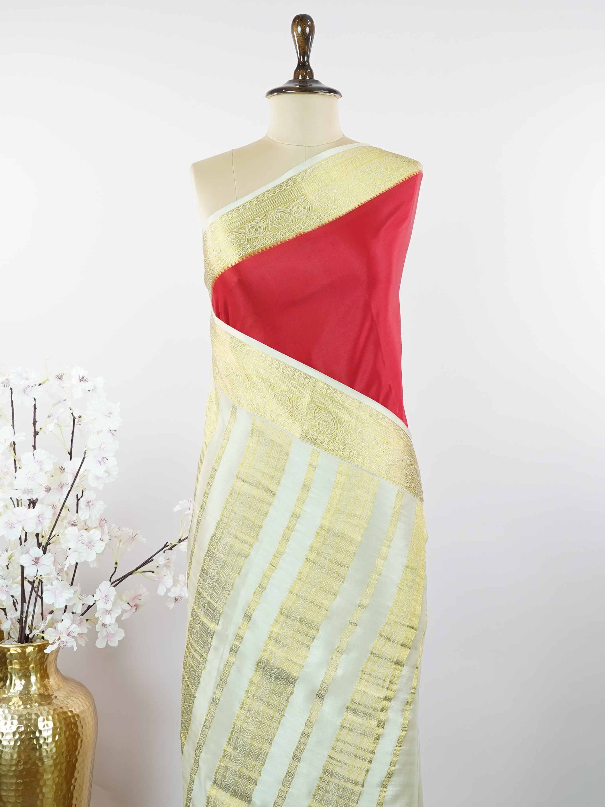 Mysore silk Traditional handloom silk saree with classic Mysore charm. The luxurious texture enhances its graceful appearance. Elegant simplicity designed for timeless fashion. Comfortable and beautifully lightweight. A saree that celebrates heritage and artistry. Harikambhoji - Pure Mysore Silk Saree - Manoranjitham Weaves - Handloom Store