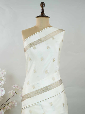 Mysore silk Pure Mysore silk saree woven with rich traditional elegance. The smooth silk texture gives it a graceful appeal. Handloom craftsmanship adds authenticity to every weave. Simple beauty paired with timeless sophistication. Perfect for festive and cultural gatherings. Parashakti - Pure Mysore Silk Saree - Manoranjitham Weaves - Handloom Store