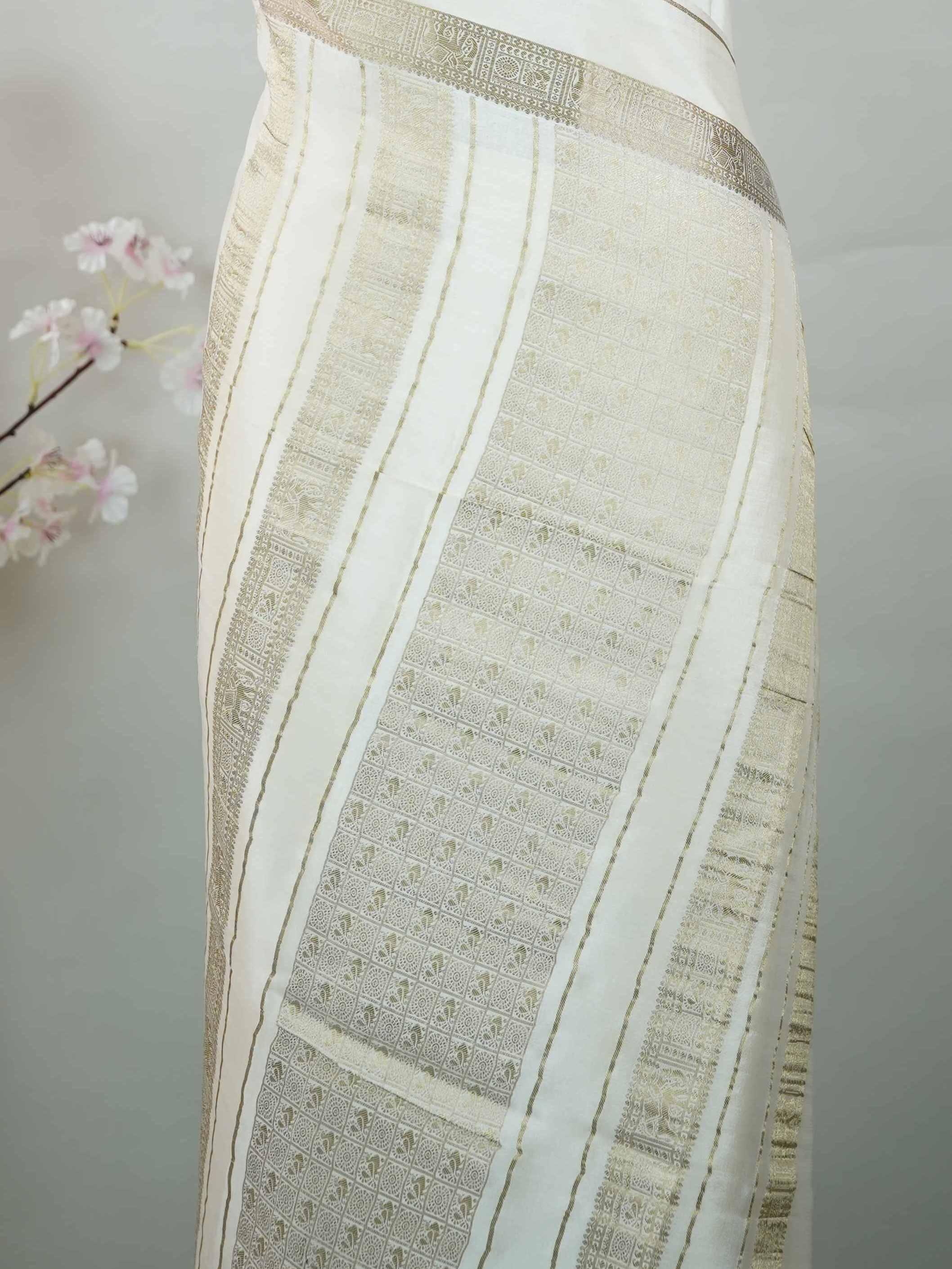 Mysore silk Pure Mysore silk saree woven with rich traditional elegance. The smooth silk texture gives it a graceful appeal. Handloom craftsmanship adds authenticity to every weave. Simple beauty paired with timeless sophistication. Perfect for festive and cultural gatherings. Parashakti - Pure Mysore Silk Saree - Manoranjitham Weaves - Handloom Store