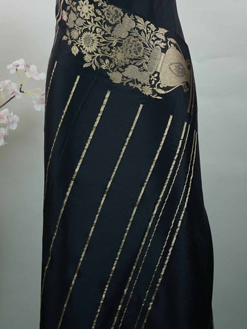 Mysore silk Elegant handloom Mysore silk saree crafted with care. Its luxurious texture reflects timeless sophistication. Simple beauty designed for every graceful moment. Soft silk drape adds effortless charm. Perfect for festive and cultural occasions. Kamalalochana - Pure Mysore Silk Saree - Manoranjitham Weaves - Handloom Store