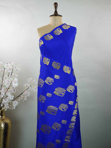 Mysore silk Traditional Mysore silk saree with pure handloom elegance. The luxurious silk texture adds richness to every fold. Simple beauty designed for timeless appeal. Comfortable and easy to style beautifully. A refined saree for every occasion. Saveri - Pure Mysore Silk Saree - Manoranjitham Weaves - Handloom Store
