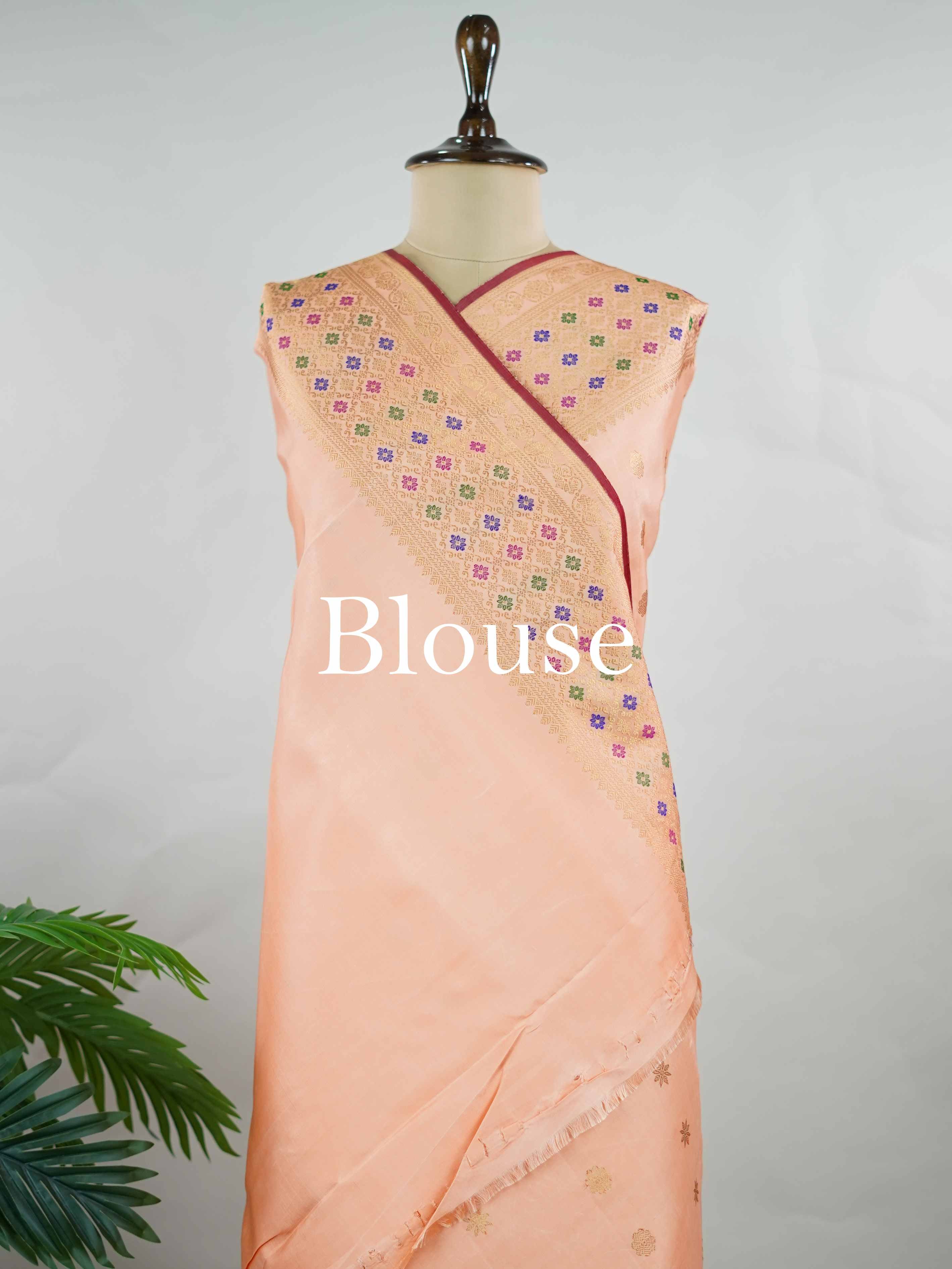 Gadwal Silk This Gadwal silk saree, adorned in Pink and detailed with Pure Zari weaving, reflects the grandeur of Gadwal. The timeless Checks motifs enhance its bridal charm. A perfect blend of luxury and tradition, it is designed for those who appreciate fine craftsmanship. Mohanama - Pink Handloom Gadwal Silk Saree - Manoranjitham Weaves - Handloom Store