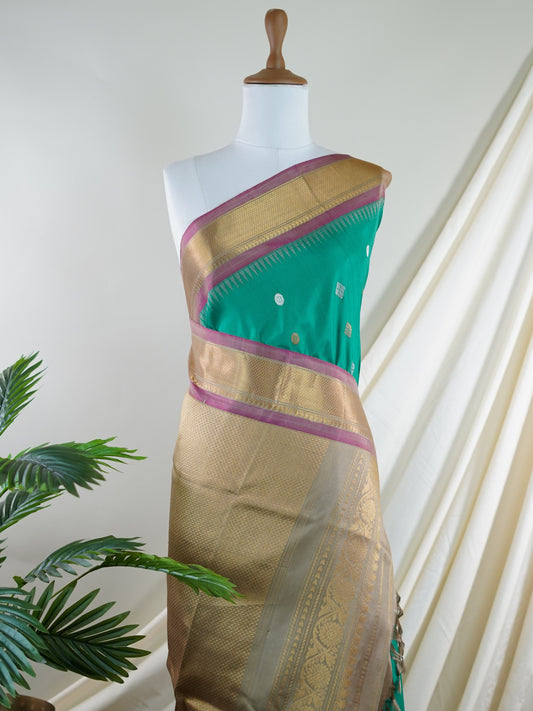 Gadwal Silk Light Teal 100% Pure Silk  - Manoranjitham Weaves - Handloom Store