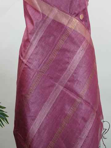 Tussars A masterpiece from Jharkhand, this Semi Silk saree in Wine is a tribute to India's rich handloom legacy. The nan weaving and Handwork motifs make it a perfect choice for brides and celebrations. Every thread speaks of elegance, tradition, and the skilled hands that bring this saree to life. Bhupalia - Manoranjitham Weaves - Handloom Store
