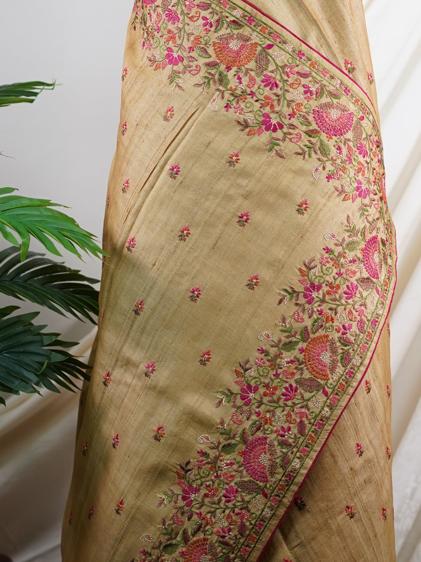 Tussars Beige 100% Pure Tussar - Manoranjitham Weaves - Handloom Store