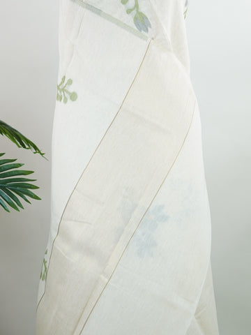 Cottons In soothing grey, this 100% Pure Cotton saree brings quiet beauty to everyday wear.br
Floral motifs bloom gently across the body, adding a soft, natural charm.br
Woven in Varanasi, it offers breathability and comfort all day long.br
A timeless choice for effortless grace.br
#PureCottonSaree #GreyElegance #FloralMotifs #VaranasiWeaves #ManoranjithamSarees Dharani - Handloom Cotton Saree | Zari Border | Traditional - Manoranjitham Weaves - Handloom Store