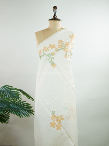 Cottons In soothing grey, this 100% Pure Cotton saree brings quiet beauty to everyday wear.br
Floral motifs bloom gently across the body, adding a soft, natural charm.br
Woven in Varanasi, it offers breathability and comfort all day long.br
A timeless choice for effortless grace.br
#PureCottonSaree #GreyElegance #FloralMotifs #VaranasiWeaves #ManoranjithamSarees Eshwari - Handloom Cotton Saree | Zari Border | Traditional - Manoranjitham Weaves - Handloom Store