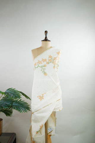 Cottons In soothing grey, this 100% Pure Cotton saree brings quiet beauty to everyday wear.br
Floral motifs bloom gently across the body, adding a soft, natural charm.br
Woven in Varanasi, it offers breathability and comfort all day long.br
A timeless choice for effortless grace.br
#PureCottonSaree #GreyElegance #FloralMotifs #VaranasiWeaves #ManoranjithamSarees Eshwari - Handloom Cotton Saree | Zari Border | Traditional - Manoranjitham Weaves - Handloom Store