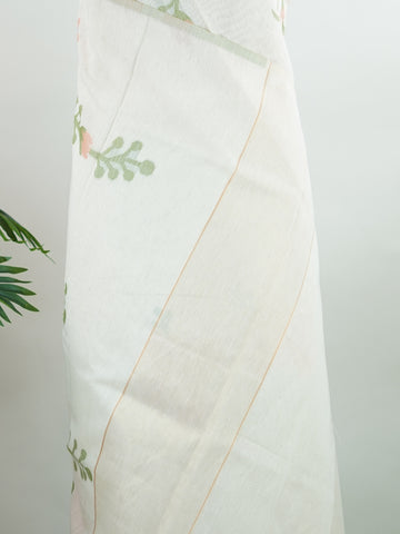 Cottons In soft cream tones, this Kora Cotton saree from Varanasi carries a light, graceful charm.br
Floral motifs bloom gently across the body, untouched by zari for a pure, minimal look.br
Its airy texture makes it ideal for warm days and easy elegance.br
A timeless drape for those who love quiet beauty.br
#KoraCotton #FloralSaree #NoZariElegance #VaranasiWeaves #ManoranjithamSarees Jyoti - Handloom Cotton Saree | Zari Border | Traditional - Manoranjitham Weaves - Handloom Store