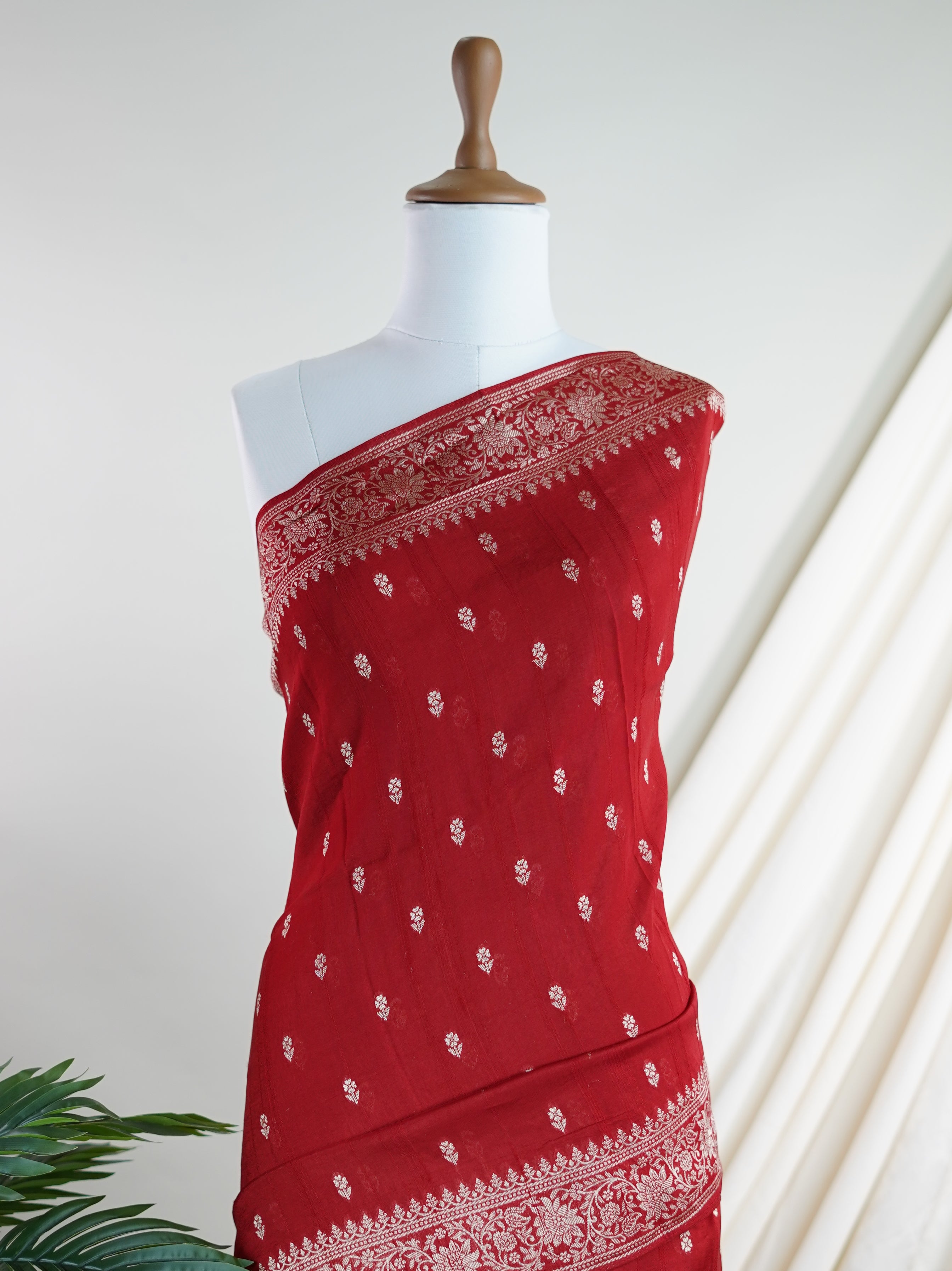 Georgette Red Tussar Georgette - Manoranjitham Weaves - Handloom Store