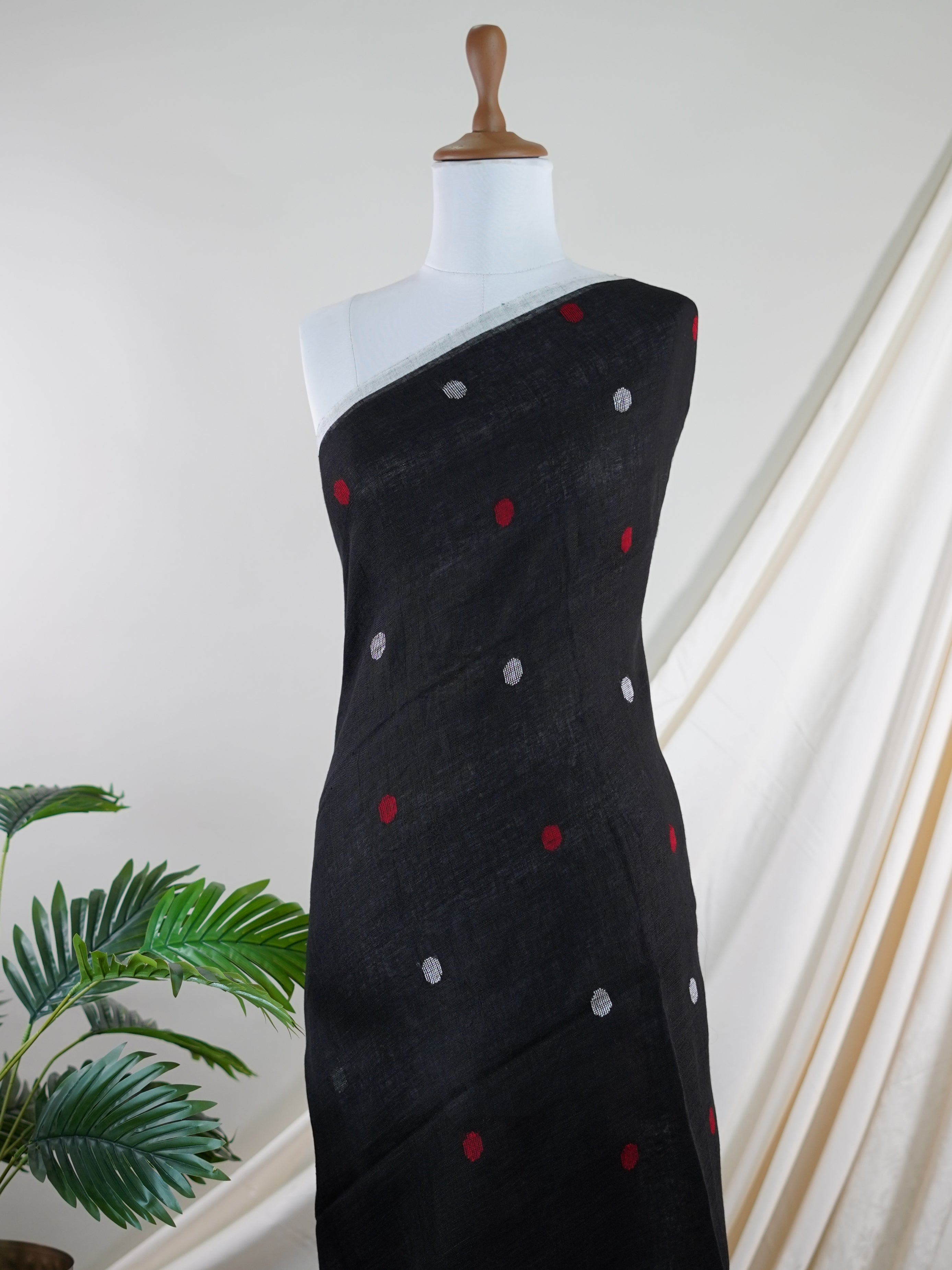 Linen Black 100% Pure Linen - Manoranjitham Weaves - Handloom Store