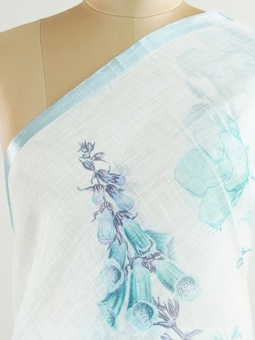Linen A pristine white base adorned with multicolour floral motifs makes this Silk Kota saree a picture of elegance.br
Fine zari threads glint softly through the weave, adding a touch of celebration.br
Light as air and beautifully translucent, it’s ideal for summer occasions.br
A delicate dance of tradition and colour from Varanasi.br
#SilkKota #FloralElegance #WhiteSareeCharm #FineZariWeave #ManoranjithamSarees Bindumalini - Multicolour Semi Silk Saree - Manoranjitham Weaves - Handloom Store