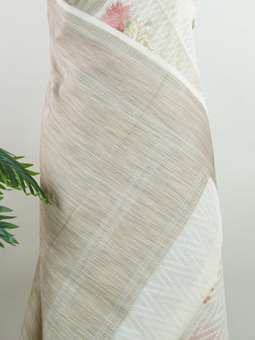Kota This exquisite 100% Pure Silk  saree, featuring Peach and nan, celebrates heritage craftsmanship. Its intricate Buttas work makes it a timeless classic. Charukesi - Peach Handloom Pure Silk Saree | Woven Buttas - Manoranjitham Weaves - Handloom Store