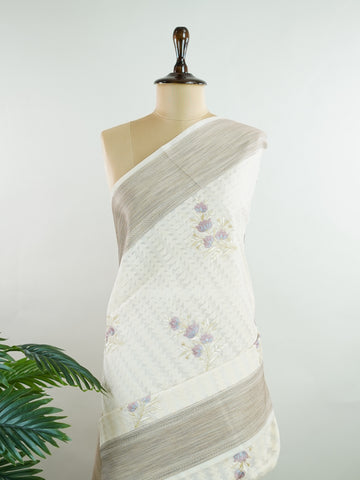 Kota A masterpiece in 100% Pure Silk , this Lavender saree adorned with Buttis patterns exudes regal charm. Perfect for the modern bride who cherishes tradition. Anandabhairavi - Lavender Handloom Pure Silk Saree | Woven Buttas - Manoranjitham Weaves - Handloom Store