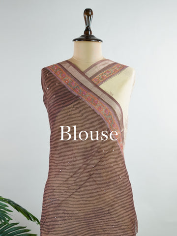 Kota A masterpiece inA breezy Cotton Kota Doria saree adorned with delicate handblock prints and glistening mirror work—light as air, rich in tradition.br
Its translucent texture and airy drape make it perfect for summer gatherings and everyday grace.br
Every motif is stamped by hand, reflecting the charm of slow craft and timeless elegance.br
#HandloomCotton #KotaDoria #BlockPrintSaree #MirrorWork #Manoranjitham Chandrakauns - Handloom Pure Silk Saree | Handwoven | Buttas - Manoranjitham Weaves - Handloom 