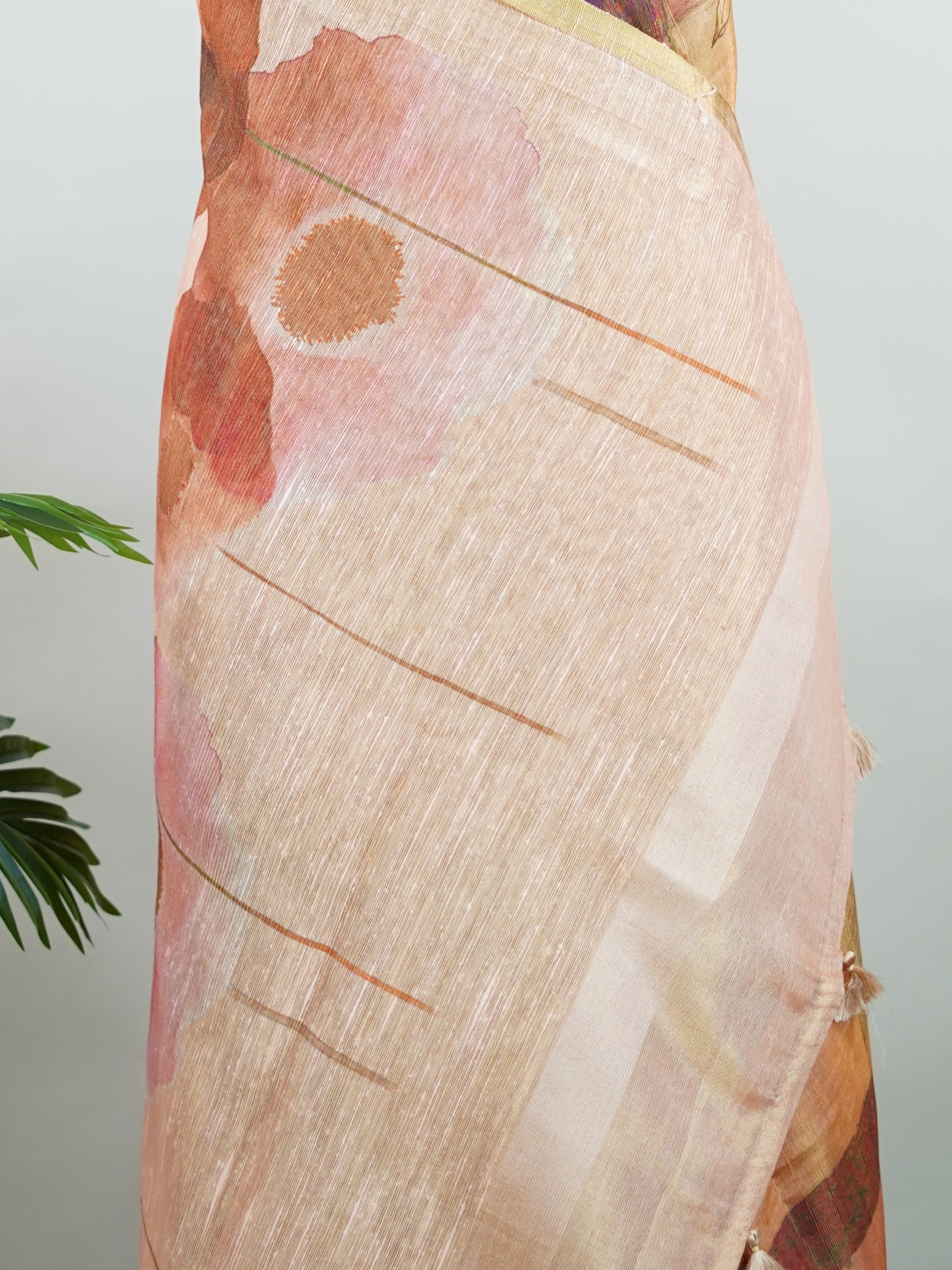 Tissue This semi linen tissue saree blends the crisp texture of linen with the soft shimmer of tissue, brought to life through vibrant digital prints. Lightweight and breathable, it’s perfect for daytime elegance with a touch of contemporary flair.br
#SemiLinenTissue #DigitalPrintSaree #EffortlessElegance #ModernWeaves #Manoranjitham #ManoranjithamStyle Deepthi - Semi Silk Saree | Digital Print - Manoranjitham Weaves - Handloom Store