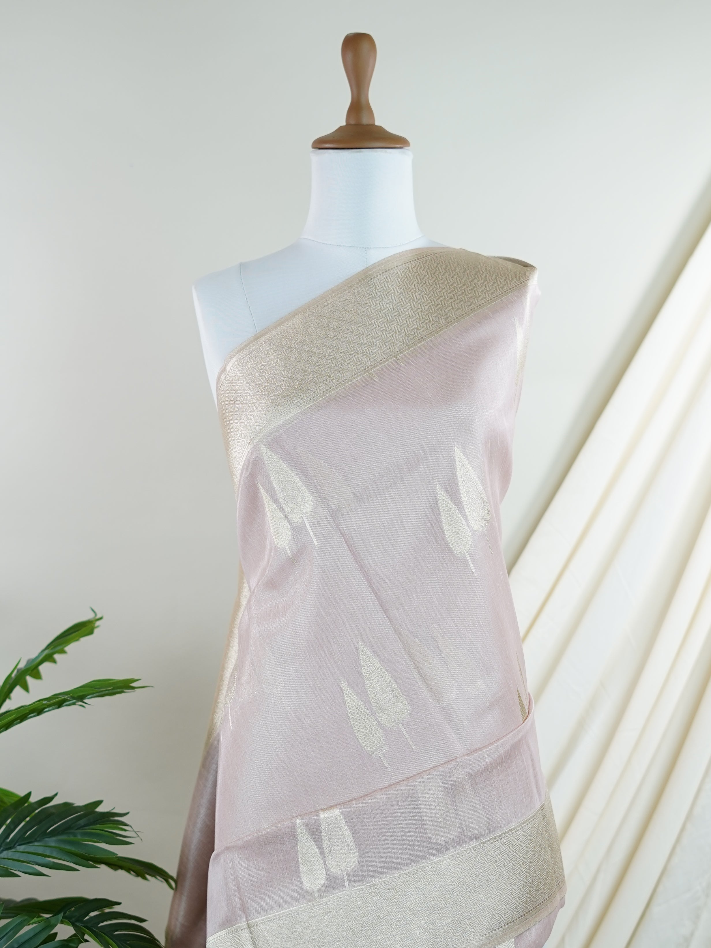 tissue Peach Semi Tissue - Manoranjitham Weaves - Handloom Store