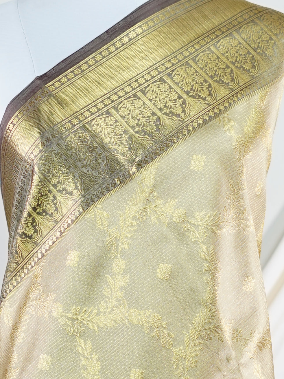 Venkatagiri Silk Beige 100% Pure Silk  - Manoranjitham Weaves - Handloom Store
