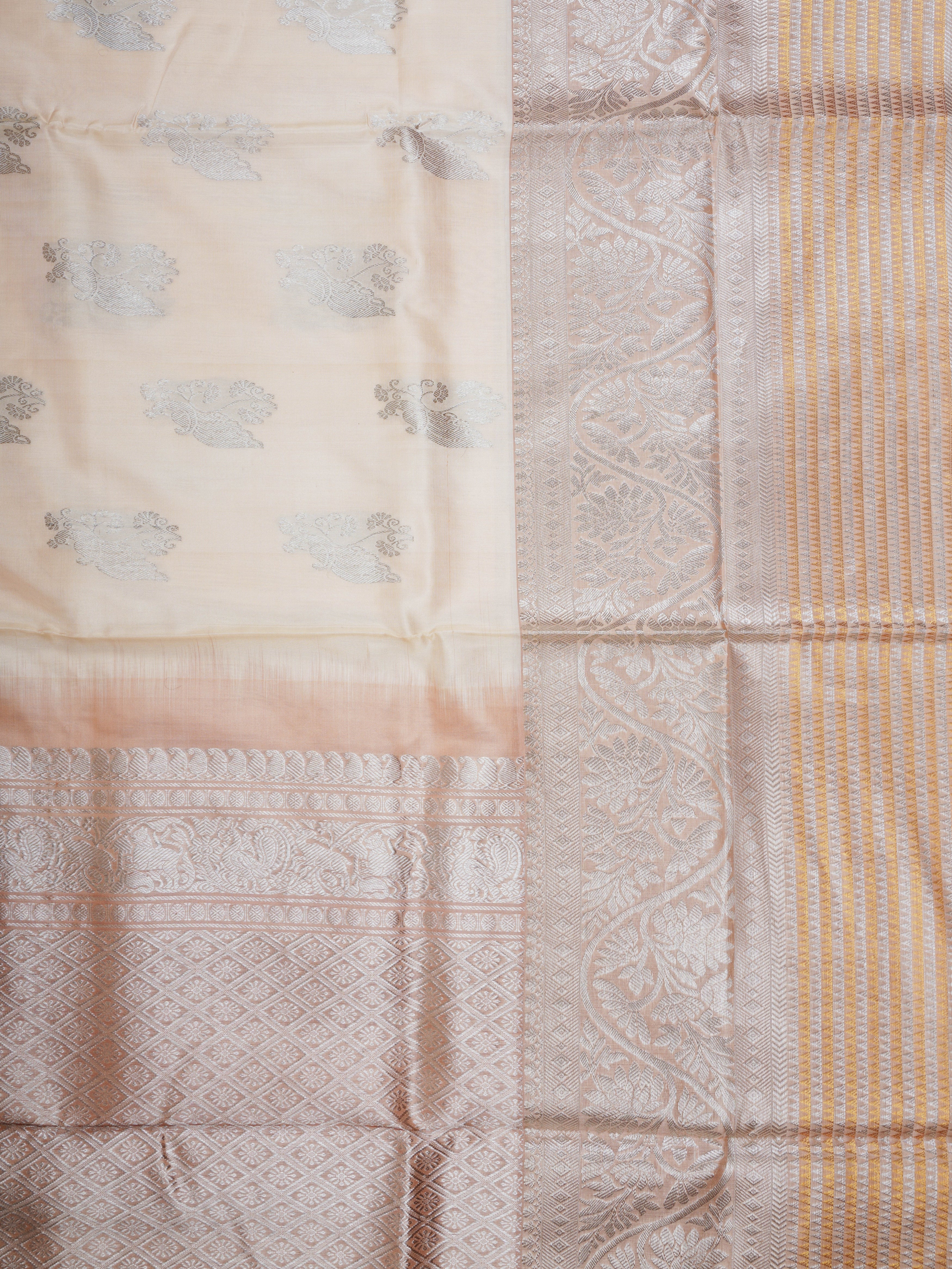 Venkatagiri Silk Cream 100% Pure Silk  - Manoranjitham Weaves - Handloom Store