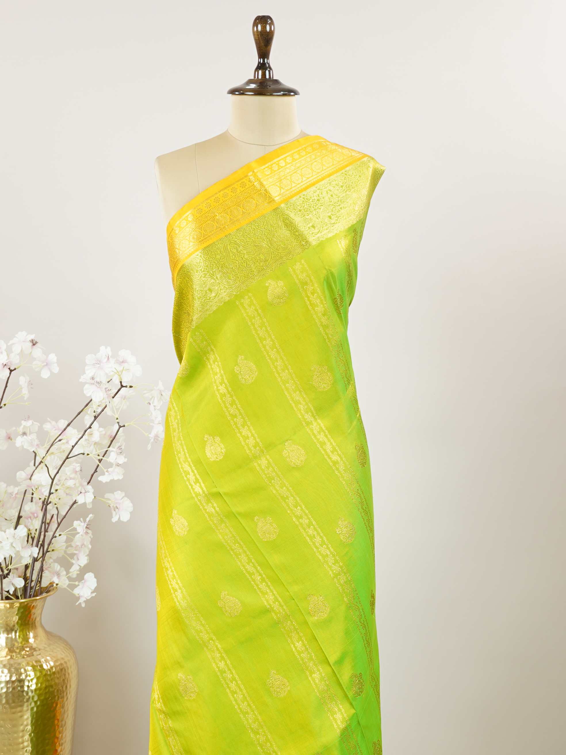 Venkatagiri Silk Woven in the heart of Andhra Pradesh, this Venkatagiri handloom saree is a symbol of regal elegance and heritage. Known for its soft texture and intricate craftsmanship, it drapes gracefully for weddings, pujas, and festive moments. Each thread carries tradition, making it a cherished piece of South Indian artistry. Lightweight yet luxurious — a true sree in every sense. Tilang - Venkatagiri Pure Silk Saree - Manoranjitham Weaves - Handloom Store