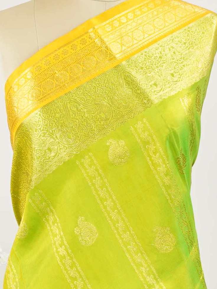 Venkatagiri Silk Woven in the heart of Andhra Pradesh, this Venkatagiri handloom saree is a symbol of regal elegance and heritage. Known for its soft texture and intricate craftsmanship, it drapes gracefully for weddings, pujas, and festive moments. Each thread carries tradition, making it a cherished piece of South Indian artistry. Lightweight yet luxurious — a true sree in every sense. Tilang - Venkatagiri Pure Silk Saree - Manoranjitham Weaves - Handloom Store