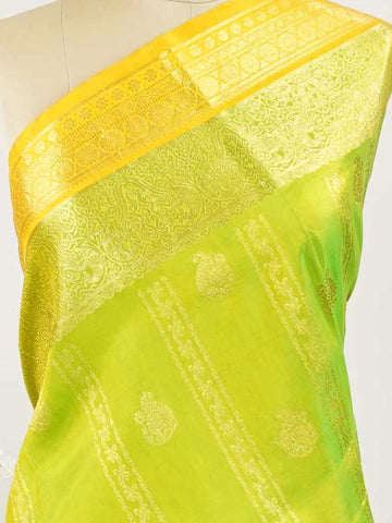 Venkatagiri Silk Woven in the heart of Andhra Pradesh, this Venkatagiri handloom saree is a symbol of regal elegance and heritage. Known for its soft texture and intricate craftsmanship, it drapes gracefully for weddings, pujas, and festive moments. Each thread carries tradition, making it a cherished piece of South Indian artistry. Lightweight yet luxurious — a true sree in every sense. Tilang - Venkatagiri Pure Silk Saree - Manoranjitham Weaves - Handloom Store