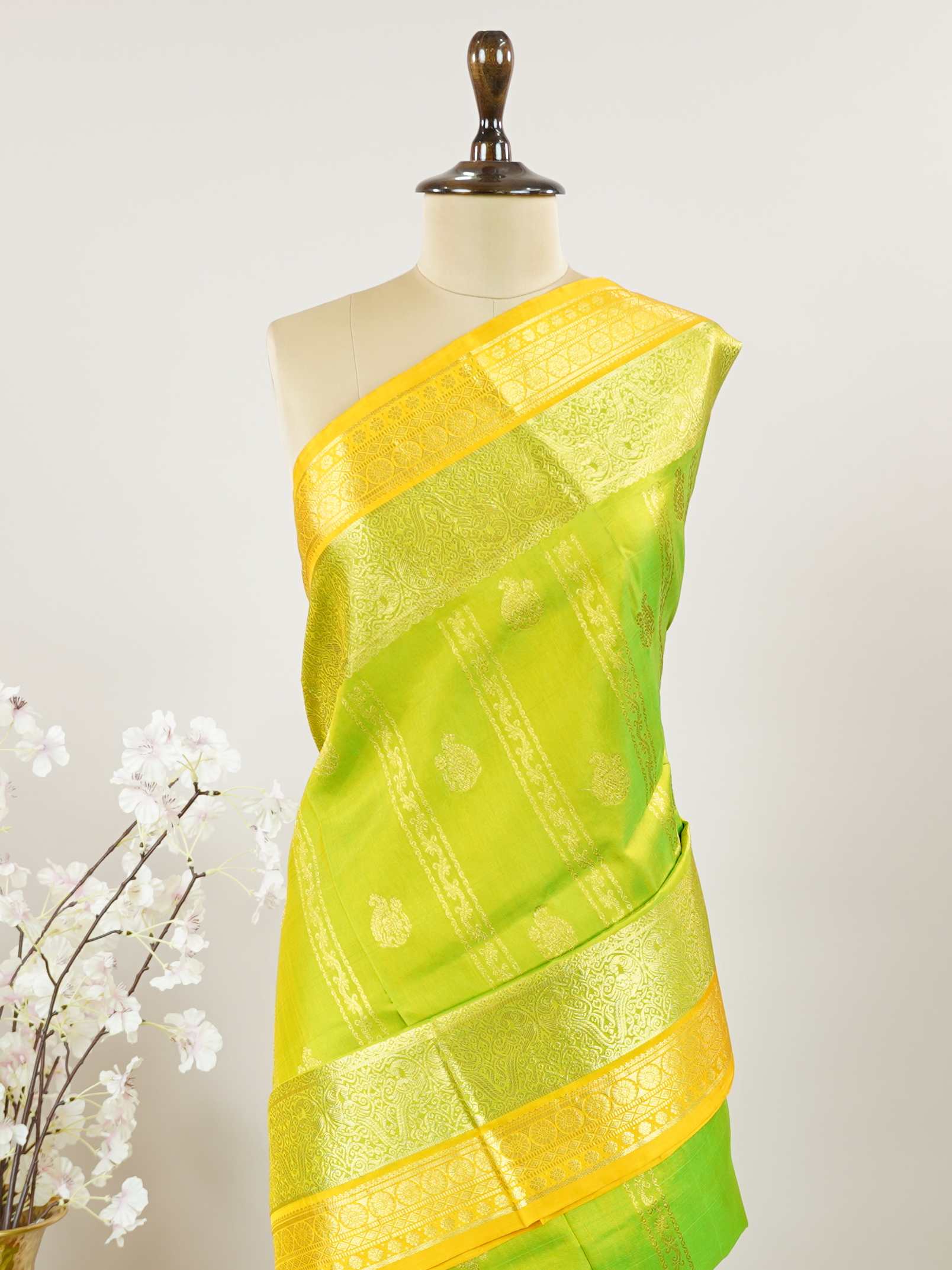 Venkatagiri Silk Woven in the heart of Andhra Pradesh, this Venkatagiri handloom saree is a symbol of regal elegance and heritage. Known for its soft texture and intricate craftsmanship, it drapes gracefully for weddings, pujas, and festive moments. Each thread carries tradition, making it a cherished piece of South Indian artistry. Lightweight yet luxurious — a true sree in every sense. Tilang - Venkatagiri Pure Silk Saree - Manoranjitham Weaves - Handloom Store