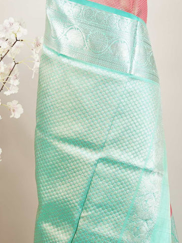 Venkatagiri Silk Woven in the heart of Andhra Pradesh, this Venkatagiri handloom saree is a symbol of regal elegance and heritage. Known for its soft texture and intricate craftsmanship, it drapes gracefully for weddings, pujas, and festive moments. Each thread carries tradition, making it a cherished piece of South Indian artistry. Lightweight yet luxurious — a true sree in every sense. Ramapriya - Venkatagiri Pure Silk Saree - Manoranjitham Weaves - Handloom Store