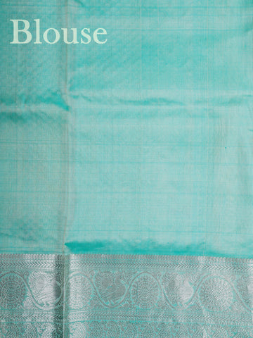 Venkatagiri Silk Woven in the heart of Andhra Pradesh, this Venkatagiri handloom saree is a symbol of regal elegance and heritage. Known for its soft texture and intricate craftsmanship, it drapes gracefully for weddings, pujas, and festive moments. Each thread carries tradition, making it a cherished piece of South Indian artistry. Lightweight yet luxurious — a true sree in every sense. Ramapriya - Manoranjitham Weaves - Handloom Store