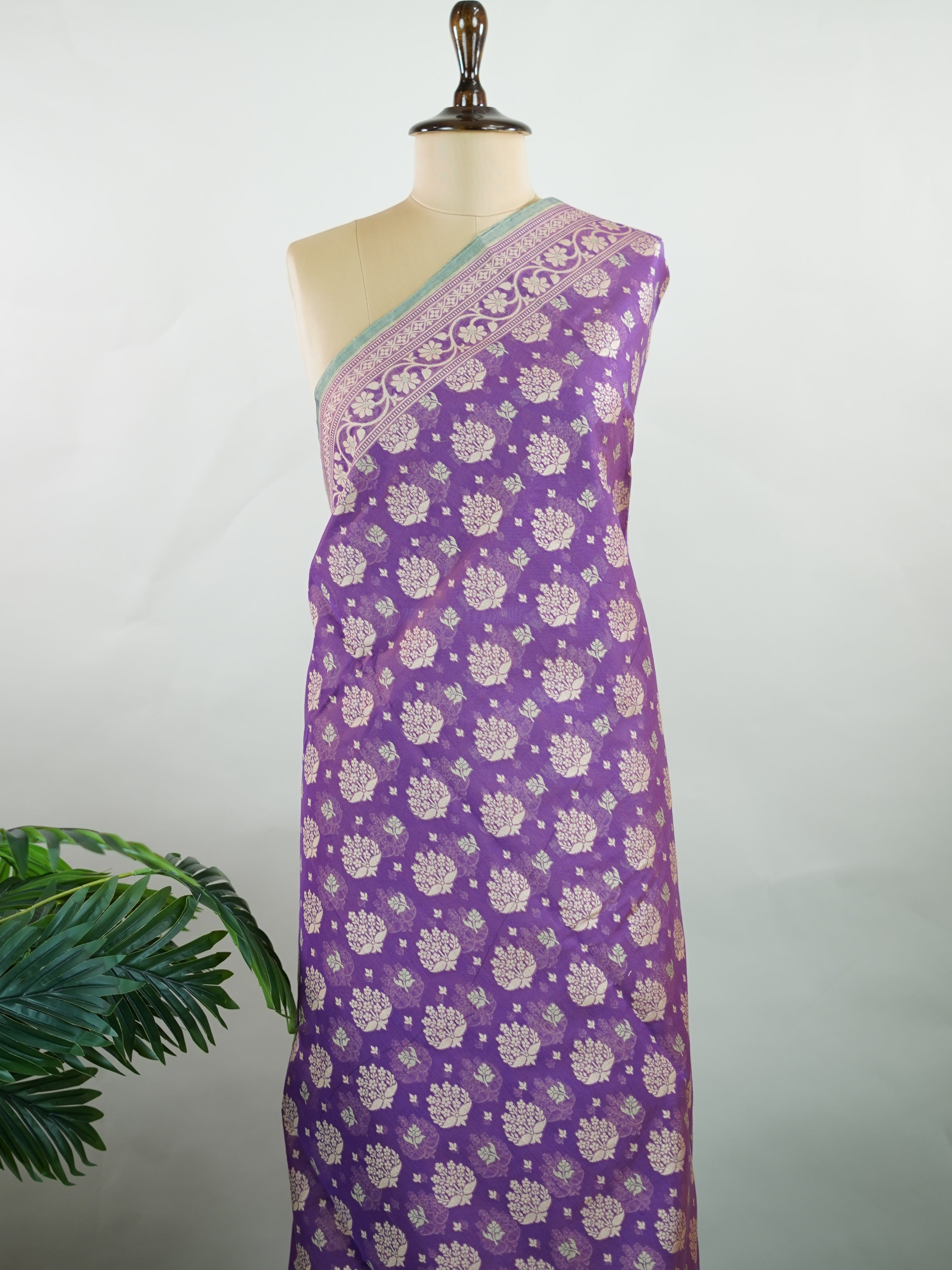 Cotton A graceful Cotton Silk saree that beautifully blends comfort with elegance. Woven with a smooth, soft texture, it drapes effortlessly and keeps you at ease through long hours of wear. The fabric's natural breathability makes it a go-to for both daily wear and light festive occasions. Simple yet refined, this saree is a testament to the enduring appeal of handcrafted Indian cotton weaves. Chaitanya Sri - Handloom Cotton Saree | Zari Border | Traditional - Manoranjitham Weaves - Handloom Store