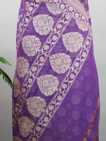 Cotton A graceful Cotton Silk saree that beautifully blends comfort with elegance. Woven with a smooth, soft texture, it drapes effortlessly and keeps you at ease through long hours of wear. The fabric's natural breathability makes it a go-to for both daily wear and light festive occasions. Simple yet refined, this saree is a testament to the enduring appeal of handcrafted Indian cotton weaves. Chaitanya Sri - Handloom Cotton Saree | Zari Border | Traditional - Manoranjitham Weaves - Handloom Store