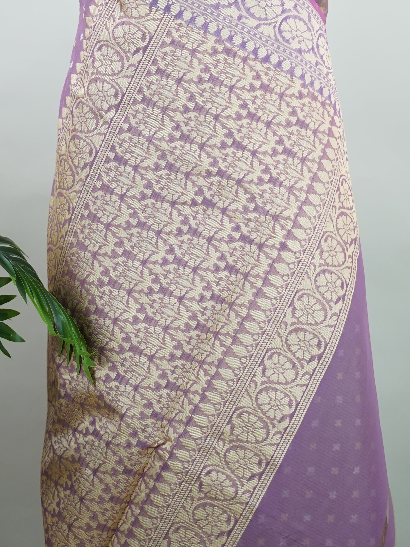 Cotton A comfortable and elegant Cotton saree crafted with a smooth texture and graceful drape. Its versatile styling makes it suitable for daily wear and light festivities, blending traditional weaving with modern sensibility. Virinchi - Handloom Cotton Saree | Zari Border | Traditional - Manoranjitham Weaves - Handloom Store