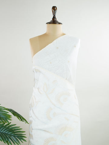 Cotton This Linen Cotton saree in cream glows softly with golden floral zari weaves.br
Borderless and fluid, it brings a refined simplicity to festive dressing.br
Woven in Varanasi, the fine zari adds just the right touch of shimmer.br
A graceful blend of comfort, elegance, and tradition.br
#LinenCottonSaree #ZariWeaves #BorderlessBeauty #VaranasiHandloom #ManoranjithamSarees Latha - Cream Handloom Cotton Saree - Manoranjitham Weaves - Handloom Store