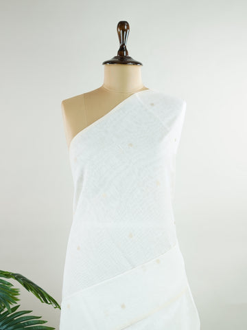 Cotton This Linen Cotton saree in cream glows softly with golden floral zari weaves.br
Borderless and fluid, it brings a refined simplicity to festive dressing.br
Woven in Varanasi, the fine zari adds just the right touch of shimmer.br
A graceful blend of comfort, elegance, and tradition.br
#LinenCottonSaree #ZariWeaves #BorderlessBeauty #VaranasiHandloom #ManoranjithamSarees Bhavani - Cream Handloom Cotton Saree - Manoranjitham Weaves - Handloom Store