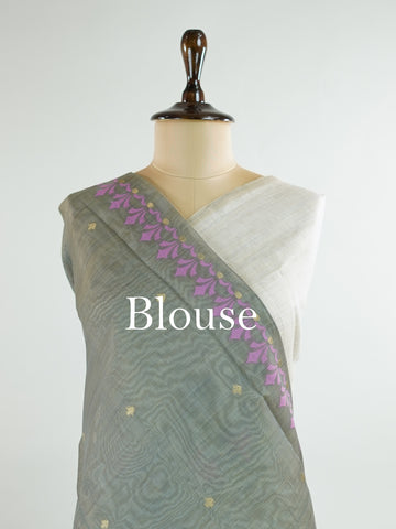 Cotton In soothing grey, this 100% Pure Cotton saree brings quiet beauty to everyday wear.br
Floral motifs bloom gently across the body, adding a soft, natural charm.br
Woven in Varanasi, it offers breathability and comfort all day long.br
A timeless choice for effortless grace.br
#PureCottonSaree #GreyElegance #FloralMotifs #VaranasiWeaves #ManoranjithamSarees Sundara - Handloom Cotton Saree | Zari Border | Traditional - Manoranjitham Weaves - Handloom Store