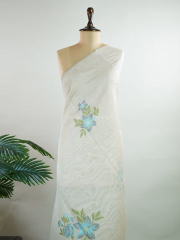 Cotton In soothing grey, this 100% Pure Cotton saree brings quiet beauty to everyday wear.br
Floral motifs bloom gently across the body, adding a soft, natural charm.br
Woven in Varanasi, it offers breathability and comfort all day long.br
A timeless choice for effortless grace.br
#PureCottonSaree #GreyElegance #FloralMotifs #VaranasiWeaves #ManoranjithamSarees Padmapriya - Handloom Cotton Saree | Zari Border | Traditional - Manoranjitham Weaves - Handloom Store
