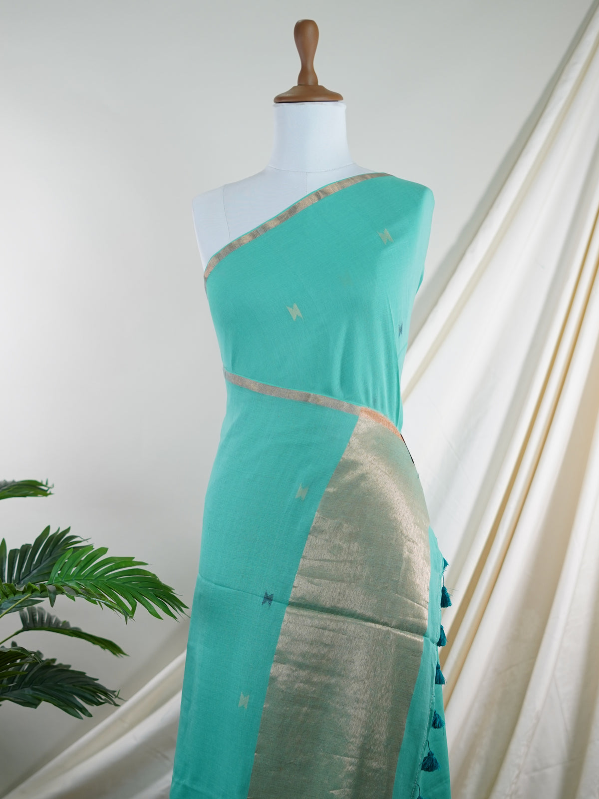 Cotton Blue 100% Pure Cotton - Manoranjitham Weaves - Handloom Store