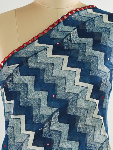 Cotton A breezy Cotton Kota Doria saree adorned with delicate handblock prints and glistening mirror work—light as air, rich in tradition.br
Its translucent texture and airy drape make it perfect for summer gatherings and everyday grace.br
Every motif is stamped by hand, reflecting the charm of slow craft and timeless elegance.br
#HandloomCotton #KotaDoria #BlockPrintSaree #MirrorWork #Manoranjitham Kalyani - Handloom Cotton Saree | Zari Border | Traditional - Manoranjitham Weaves - Handloom Store