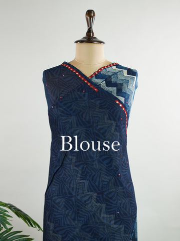 Cotton A breezy Cotton Kota Doria saree adorned with delicate handblock prints and glistening mirror work—light as air, rich in tradition.br
Its translucent texture and airy drape make it perfect for summer gatherings and everyday grace.br
Every motif is stamped by hand, reflecting the charm of slow craft and timeless elegance.br
#HandloomCotton #KotaDoria #BlockPrintSaree #MirrorWork #Manoranjitham Kalyani - Handloom Cotton Saree | Zari Border | Traditional - Manoranjitham Weaves - Handloom Store