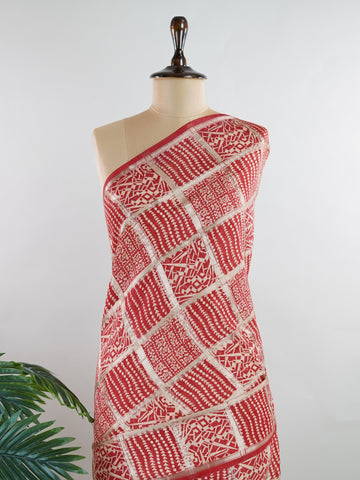 Cotton A bold red saree adorned with glinting gold block prints – vibrant yet graceful.br
Crafted in the looms of Varanasi, this cotton drape balances heritage and ease.br
Ideal for temple visits, festive mornings, or cultural celebrations.br
#RedCottonSaree #VaranasiCraft #BlockPrintHeritage Satyavathi - Red Handloom Cotton Saree | Zari Border | Traditional - Manoranjitham Weaves - Handloom Store
