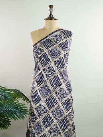 Cotton Classic blue cotton meets the shimmer of gold block prints in a timeless pairing.br
Woven in Varanasi, it carries both comfort and quiet luxury.br
Perfect for work days, gatherings, or a touch of tradition anytime.br
#HandloomCotton #BlockPrintSaree #VaranasiWeaves Parvathi - Blue Handloom Cotton Saree | Zari Border | Traditional - Manoranjitham Weaves - Handloom Store