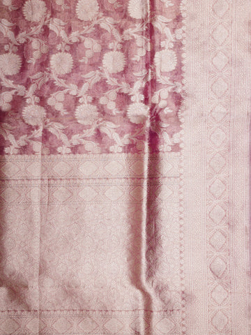 Katan A Tissue saree is the perfect blend of delicate silk and shimmering zari, woven to create an ethereal, translucent fabric that sparkles with every movement. Lightweight and luxurious, it’s ideal for grand occasions and celebrations where elegance is key. Draped in a Tissue saree, you embody timeless glamour with a modern twist. Vasundhara - Manoranjitham Weaves - Handloom Store