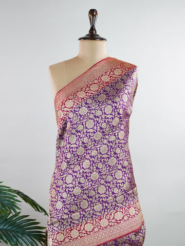 Katan This stunning saree, Vidhya, is made from 100% pure Katan silk, known for its luxurious softness and brilliance. Adorned with intricate Zari work, it displays a captivating blend of colours that represent wisdom and knowledge. Ideal for cultural celebrations, this handloom creation showcases the rich tradition of Varanasi weaving. Wrap yourself in this enchanting saree that radiates sophistication and grace. Vidhya - Banarasi Katan Silk Saree | Pure Zari - Manoranjitham Weaves - Handloom Store